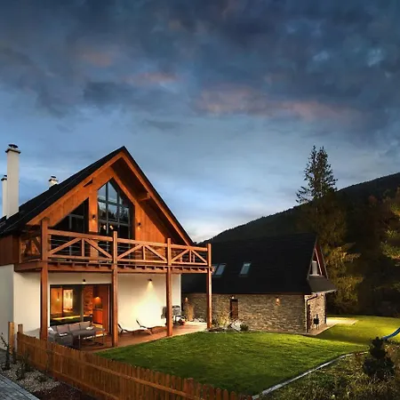 Chalet Oasis - Chalets Kvacianska Dolina Apartman Bölényfalu